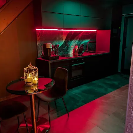 Eroxens سانت أماند ليه أوكس